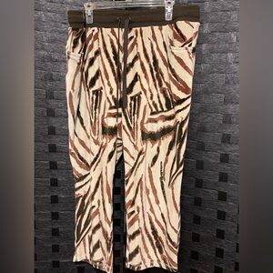LuLaRoe Cozy Women’s Plus 2X Crystal Lounge Pants Animal Stripe Super Soft